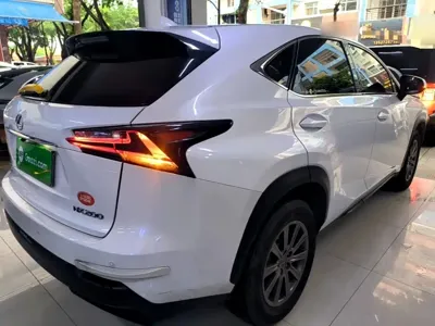 Lexus NX 2017, 86700 км, за 91100 CNY - фото 7