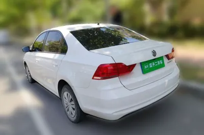 Volkswagen Santana 2021, 53200 км, за 49830.76 CNY
