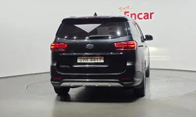 Kia Canival 2019, 164117 км, за 10500000 KRW