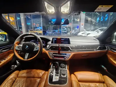 BMW 7 Series 2019, 97000 км, за 288000 CNY - фото 7
