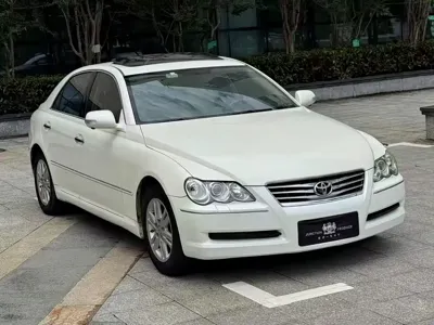 Toyota Reiz 2008, 170000 км, за 18800 CNY
