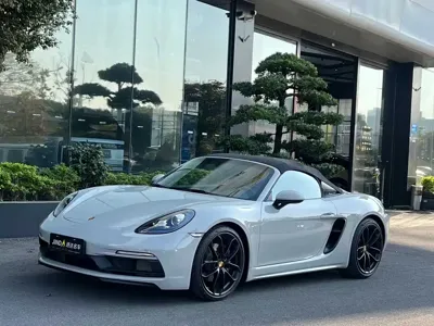 Porsche 718 · 2024 год