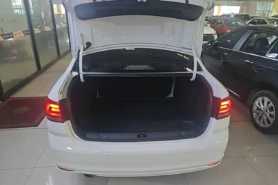 Volkswagen Lavida 2015, 116600 км, за 38299.88 CNY - фото 22