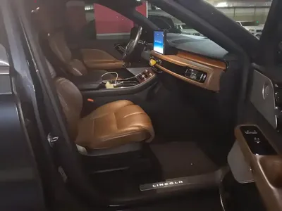 Lincoln Aviator 2021, 145600 км, за 204000 CNY - фото 8