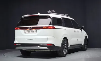 Kia Canival 2023, 61332 км, за 25300000 KRW - фото 2