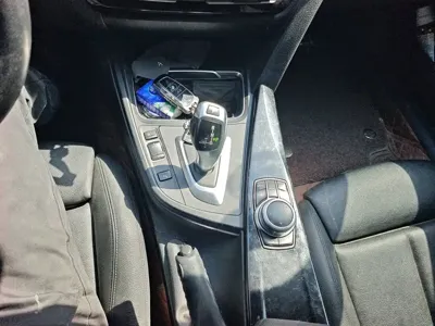 BMW 3 Series GT 2019, 119900 км, за 68600 CNY - фото 7