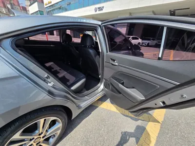 Hyundai Avante 2018, 135867 км, за 8900000 KRW - фото 14