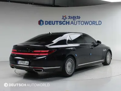 Genesis G90 2021, 136018 км, за 33900000 KRW