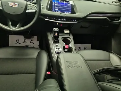 Cadillac XT4 2022, 46800 км, за 99300 CNY - фото 14