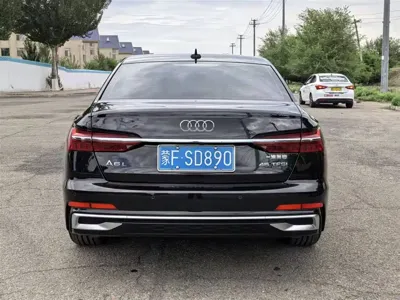 Audi A6L 2025, 13700 км, за 285000 CNY