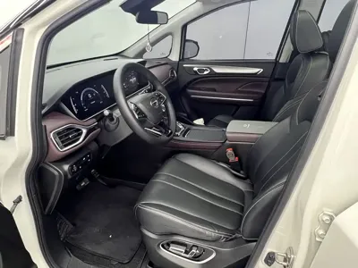 GAC Motor Trumpchi M6 2022, 58000 км, за 109800 CNY - фото 8
