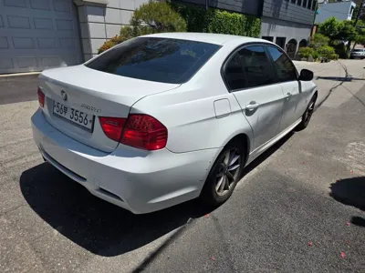 BMW 3-Series 2010, 125000 км, за 3250000 KRW