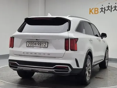 Kia Sorento 2022, 122633 км, за 20400000 KRW