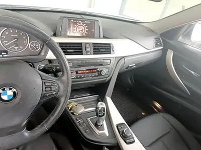 BMW 3 Series 2015, 143900 км, за 44300 CNY - фото 10