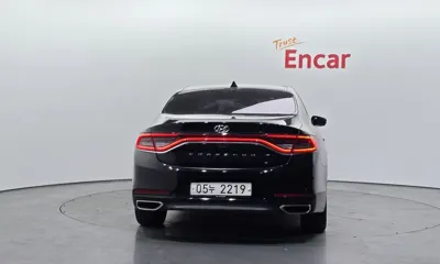 Hyundai Grandeur 2017, 195343 км, за 8900000 KRW