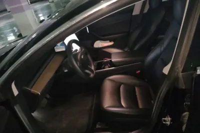 Tesla Model 3 2020, 179900 км, за 118060.33 CNY - фото 12