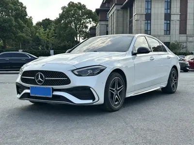 Mercedes-Benz C-Class · 2025 год