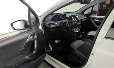 Peugeot 2008 2018, 151786 км, за 6900000 KRW - фото 10