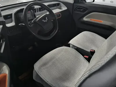 Wuling MINIEV 2023, 29600 км, за 17500 CNY - фото 9