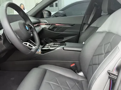 BMW 5-Series 2026, 9700 км, за 115000000 KRW - фото 9