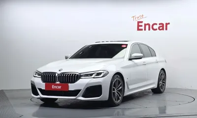 BMW 5-Series · 2021 год