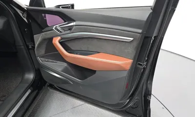 Audi e-tron 2020, 69673 км, за 43300000 KRW - фото 24
