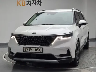 Kia Canival · 2021 год
