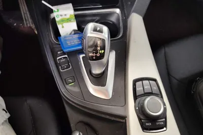 BMW 3 Series 2015, 92700 км, за 54023.46 CNY - фото 14