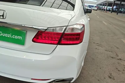 Honda Accord 2015, 161300 км, за 55573.4 CNY - фото 9