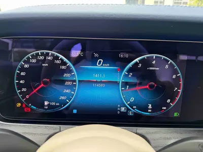 Mercedes-Benz E-Class 2021, 110000 км, за 218000 CNY - фото 16