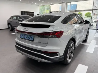 Audi Q4 e-tron 2026, 1199 км, за 51000000 KRW - фото 2