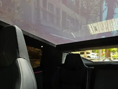 Tesla Cybertruck 2025, 11000 км, за 162000000 KRW - фото 9