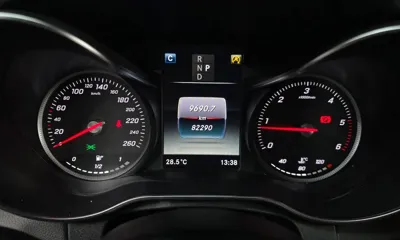 Mercedes-Benz C-Class 2018, 82290 км, за 20800000 KRW - фото 8