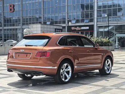 Bentley Bentayga 2020, 69000 км, за 1058000 CNY - фото 3