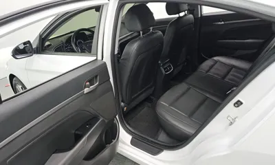 Hyundai Avante 2017, 120926 км, за 8900000 KRW - фото 26