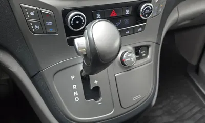 Hyundai Starex 2016, 107353 км, за 13900000 KRW - фото 9