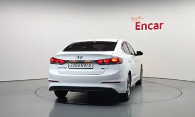 Hyundai Avante 2016, 108114 км, за 7900000 KRW