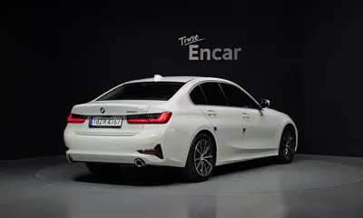 BMW 3-Series 2021, 26529 км, за 27500000 KRW