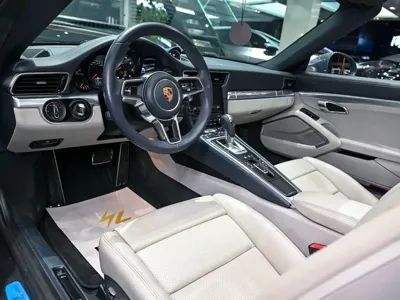 Porsche 911 2018, 64000 км, за 728000 CNY - фото 11