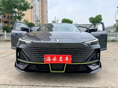 Changan UNI-V 2022, 23000 км, за 69800 CNY - фото 23
