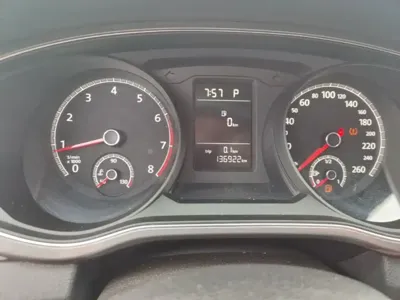 Volkswagen Passat 2019, 137000 км, за 48300 CNY - фото 12