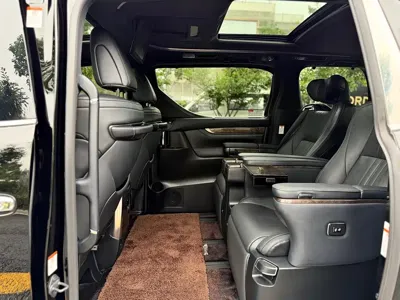 Toyota Alphard 2018, 100000 км, за 468000 CNY - фото 14