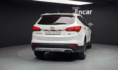 Hyundai Santafe 2015, 128207 км, за 8800000 KRW