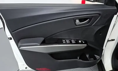 KG_Mobility_Ssangyong TIBOLI 2019, 62143 км, за 10800000 KRW - фото 24