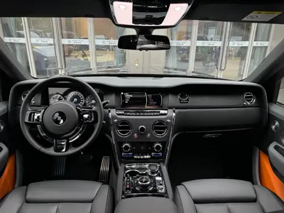 Rolls-Royce Cullinan 2020, 41000 км, за 3968000 CNY - фото 11