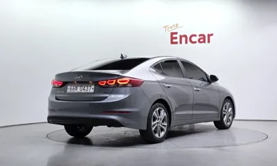 Hyundai Avante 2017, 121271 км, за 7990000 KRW