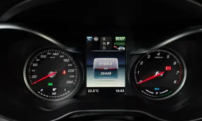 Mercedes-Benz GLC-Class 2019, 26448 км, за 32700000 KRW - фото 8