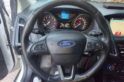 Ford Focus 2015, 69900 км, за 29312.84 CNY - фото 11