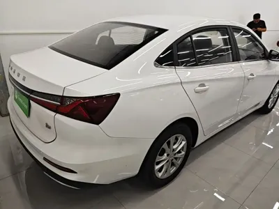 Roewe i5 2025, 100 км, за 54500 CNY - фото 7