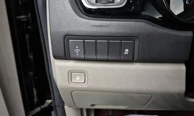 Kia Canival 2016, 120490 км, за 10990000 KRW - фото 12